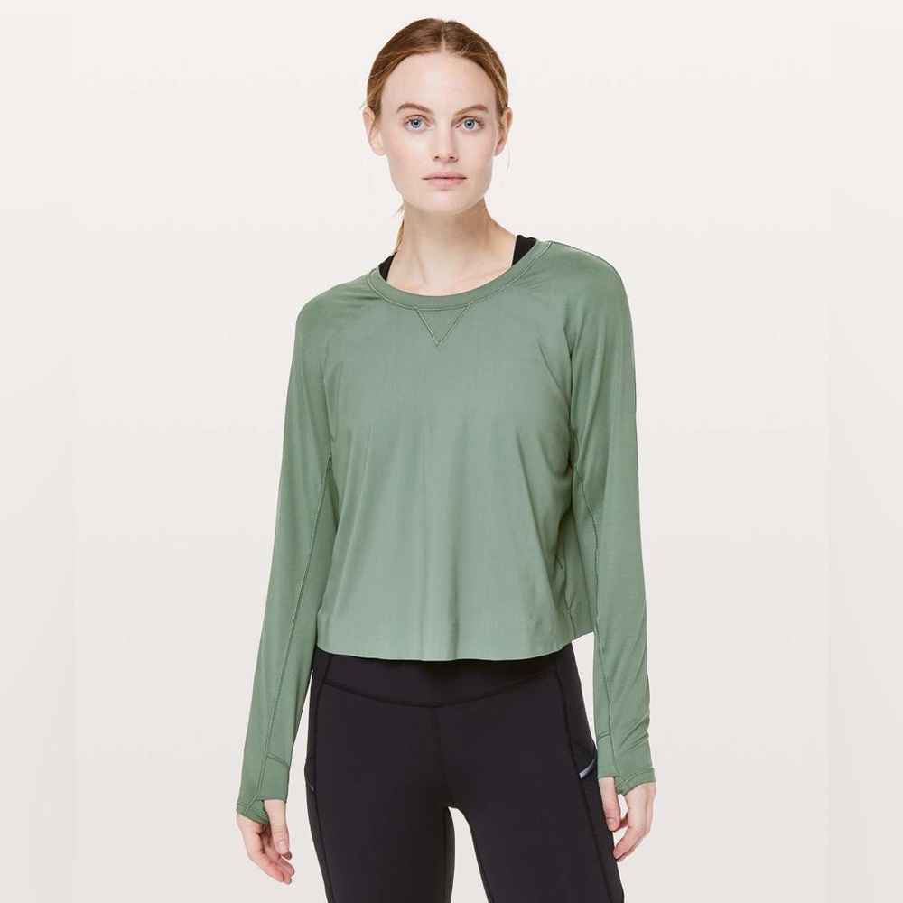 Lululemon Another Lap Strong Long Sleeve
Dark Forest green‎ size 6